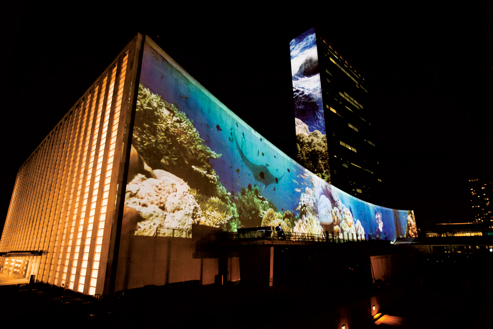 Projecting Change at the UN headquarters (Credit: Shawn Heinrichs)